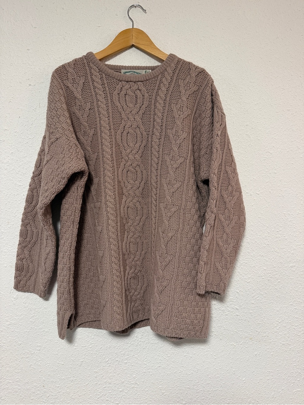 Aran Crafts Ireland Wool cable knit sweater XXL mauve/tan color